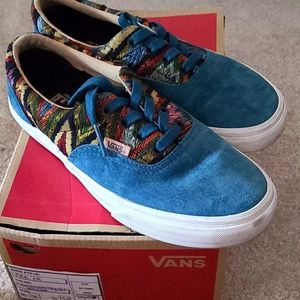 VANS SHOES- ERA CA SUEDE